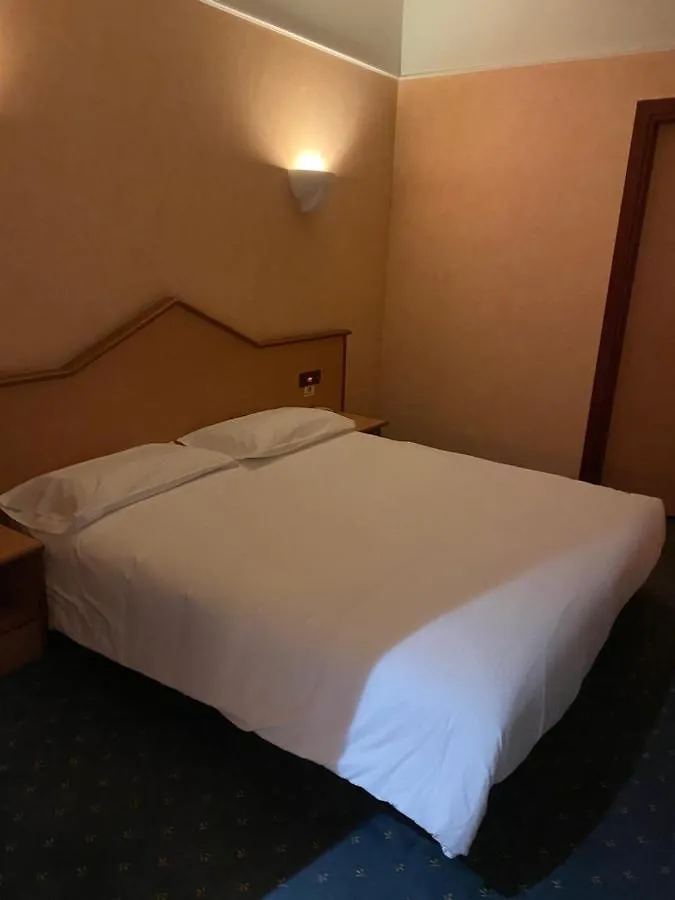 Hotel Le Sorgenti Bolzano Vicentino Olaszország
